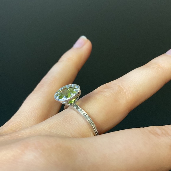 Cathy Waterman Platinum Pave Diamond Green Peridot Flower Ring Size 4.75 - Picture 3 of 13